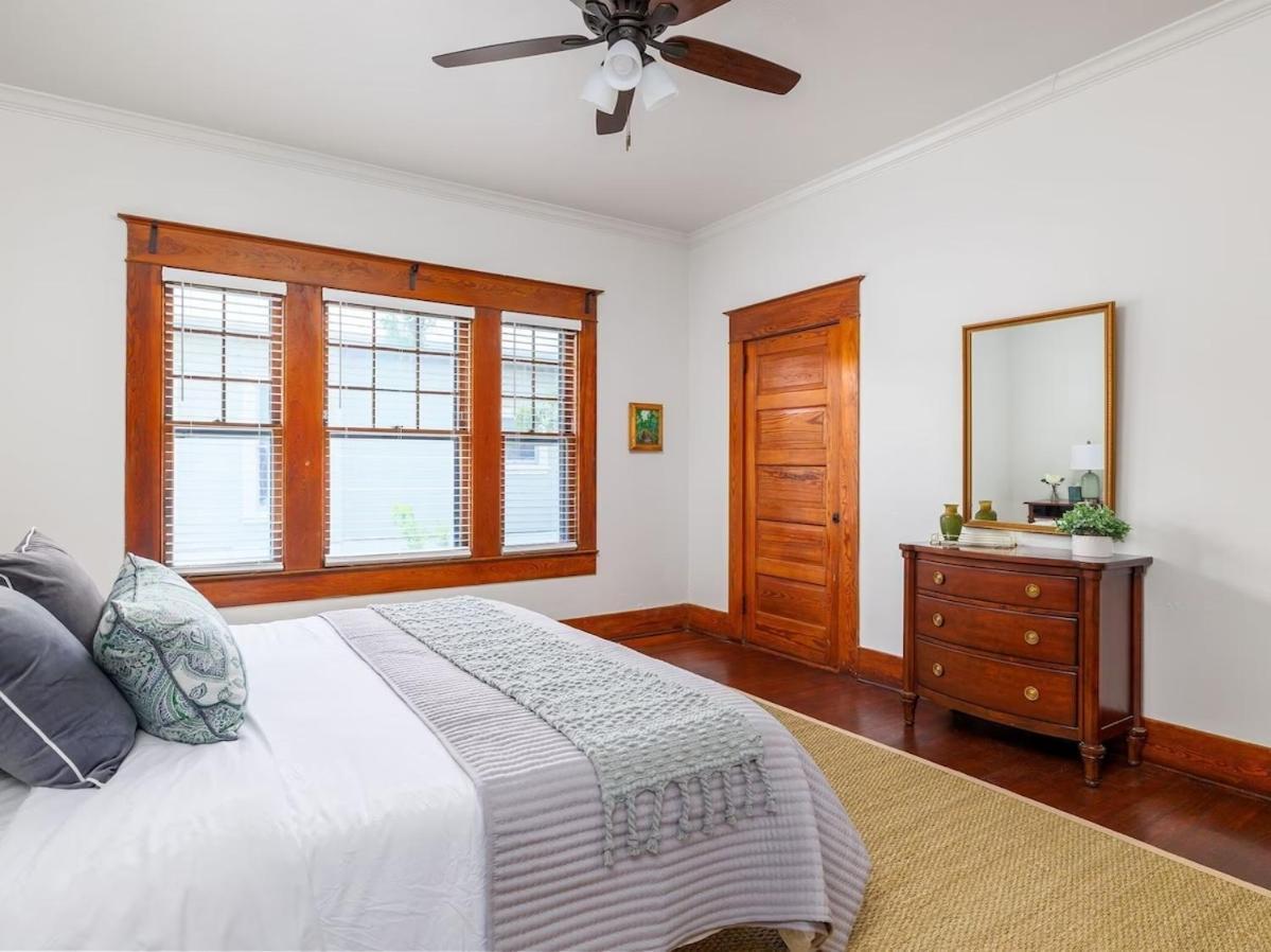 Relaxong House Of Glen Mills Villa Esterno foto